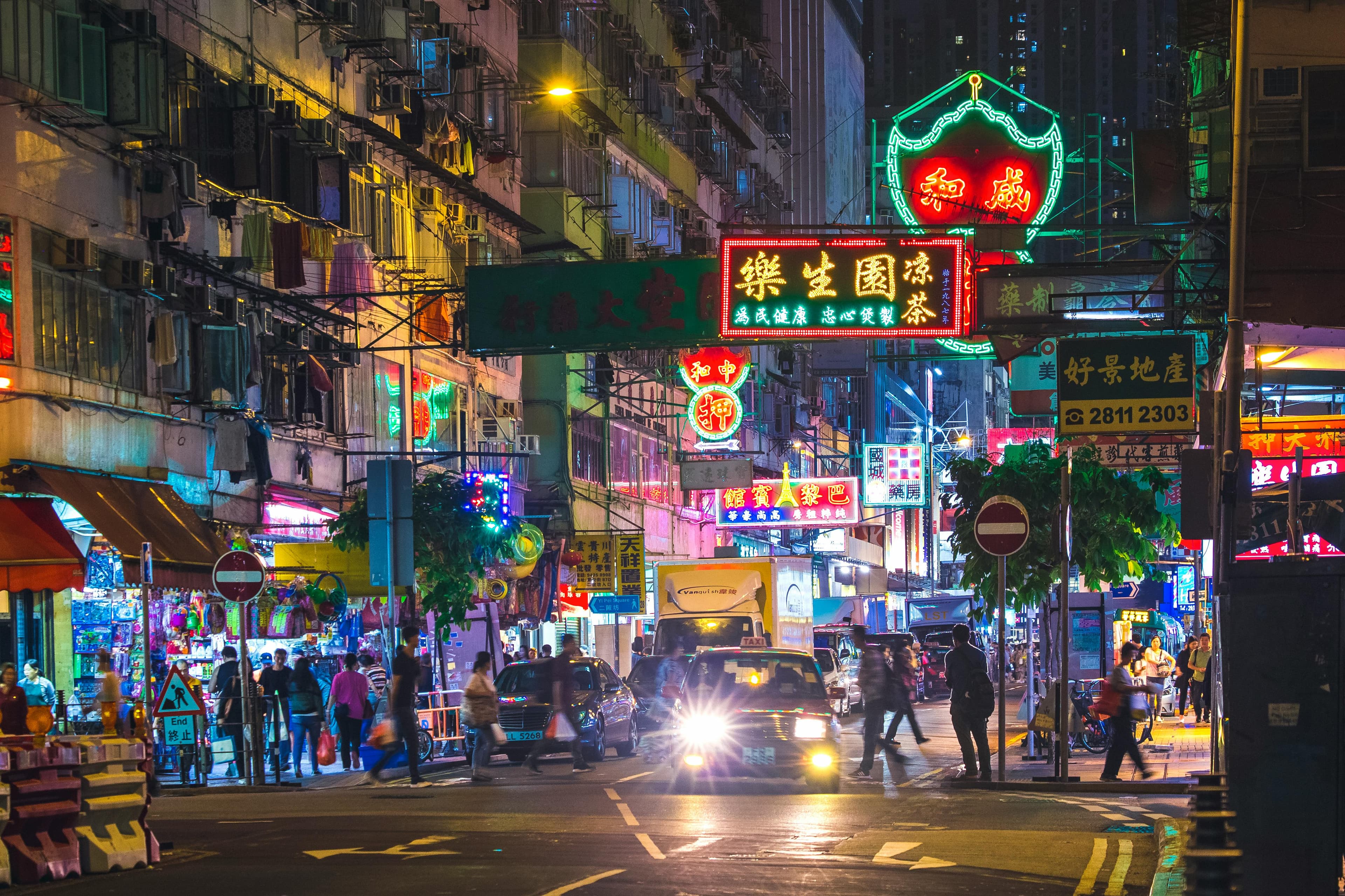 Top 20 places to visit in Hong Kong, China